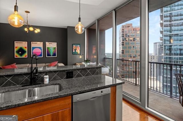 1080 Peachtree Street NE 2108, Atlanta, GA 30309