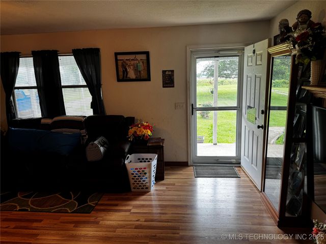 822 Church Road, Kemp, OK 74741
