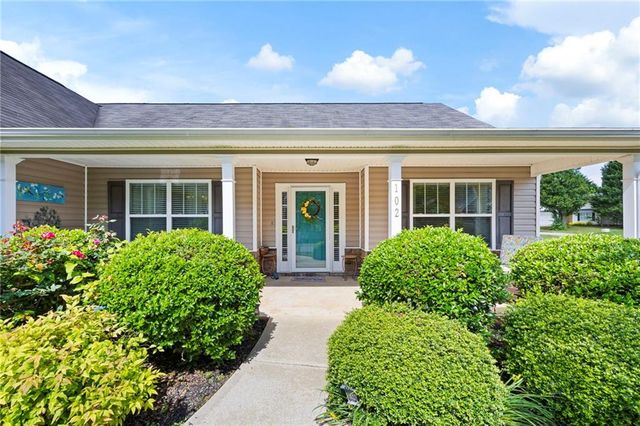102 Autumn Brooke Trail, Dallas, GA 30157