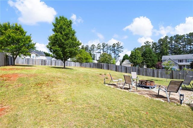 102 Autumn Brooke Trail, Dallas, GA 30157