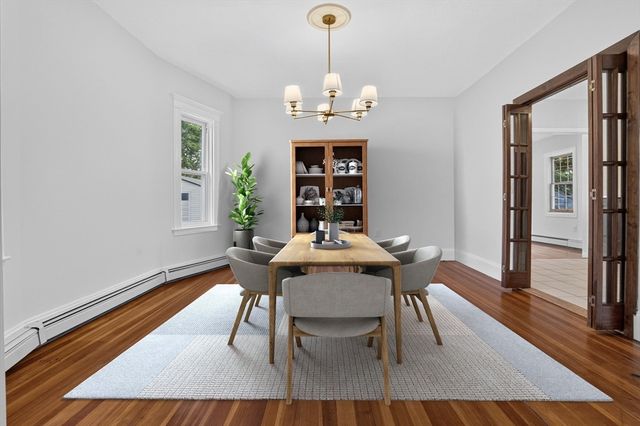 51 Metropolitan Ave, Boston, MA 02131