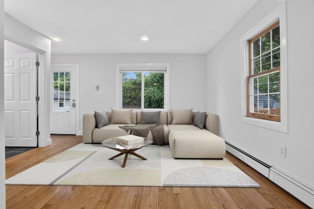 51 Metropolitan Ave, Boston, MA 02131
