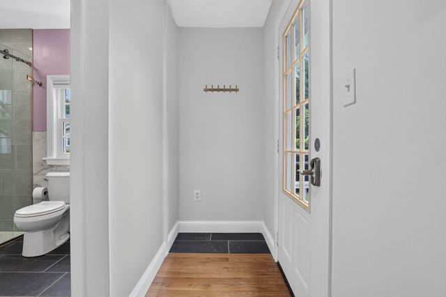 51 Metropolitan Ave, Boston, MA 02131