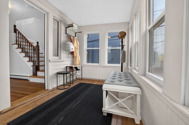 51 Metropolitan Ave, Boston, MA 02131