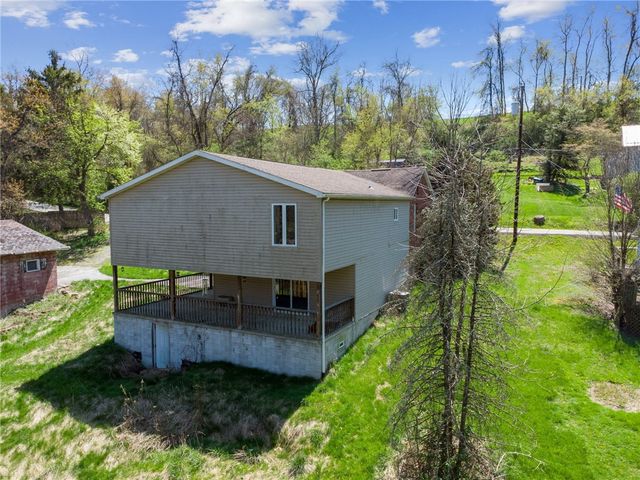 116 Dutchtown Rd, Sewickley Twp, PA 15637