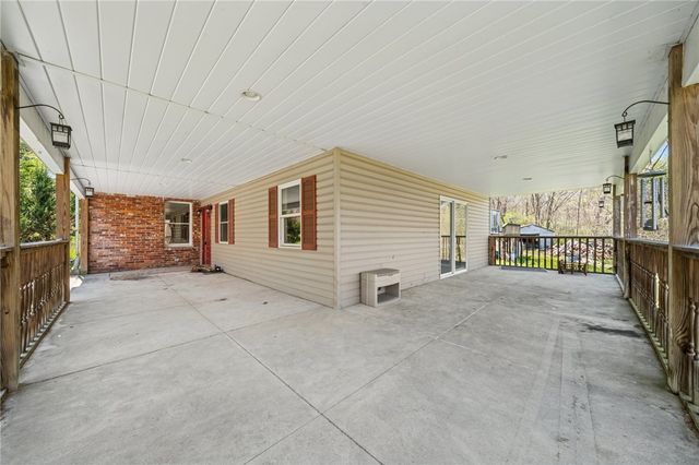 116 Dutchtown Rd, Sewickley Twp, PA 15637