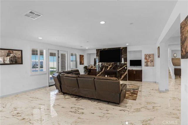 17195 Compass Drive, Riverside, CA 92503