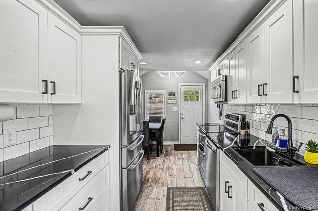 95 Sound Beach Boulevard, Sound Beach, NY 11789