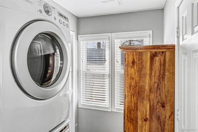 95 Sound Beach Boulevard, Sound Beach, NY 11789