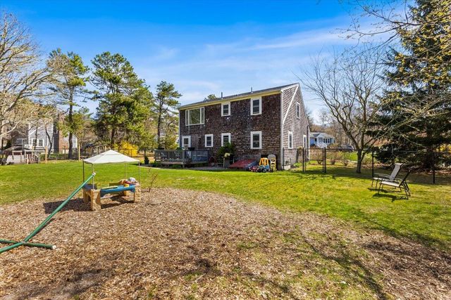 57 Debbies Lane, Marstons Mills, MA 02648