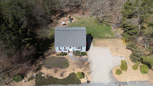 57 Debbies Lane, Marstons Mills, MA 02648