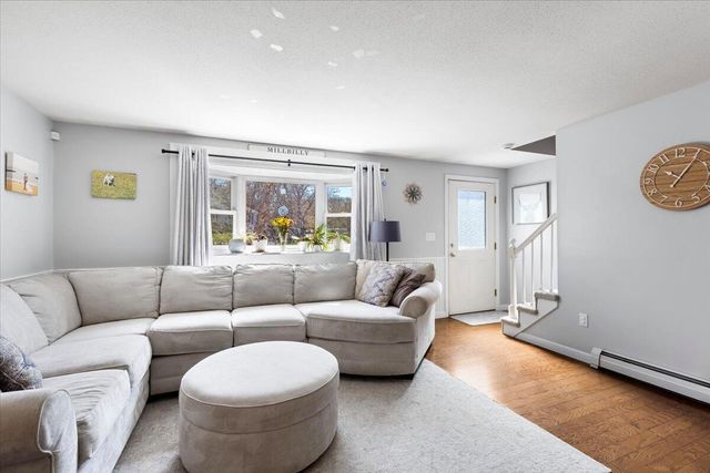57 Debbies Lane, Marstons Mills, MA 02648