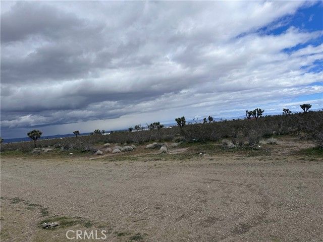 0 30980410, Phelan, CA 92371