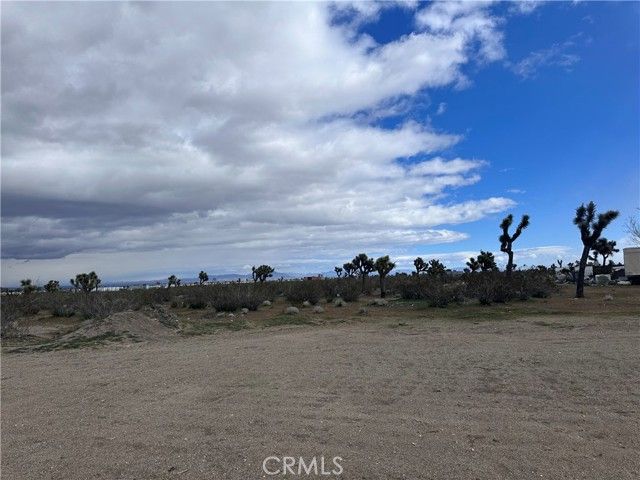 0 30980410, Phelan, CA 92371