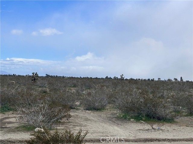 0 30980410, Phelan, CA 92371