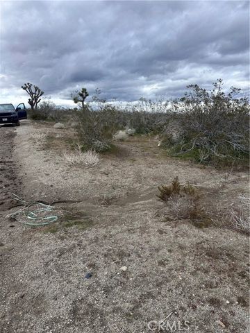 0 30980410, Phelan, CA 92371