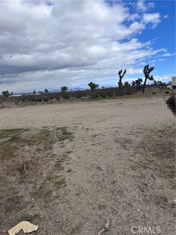 0 30980410, Phelan, CA 92371