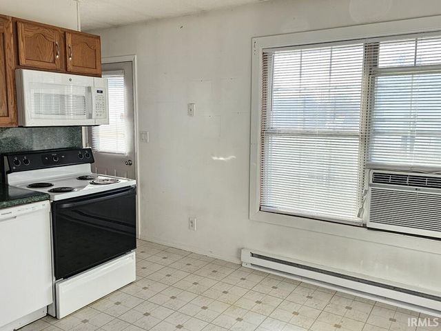 728 Shakamak Court, Dayton, IN 47941