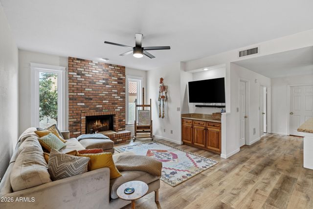 4340 E ALISO Canyon, Phoenix, AZ 85044