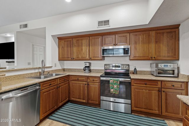 4340 E ALISO Canyon, Phoenix, AZ 85044