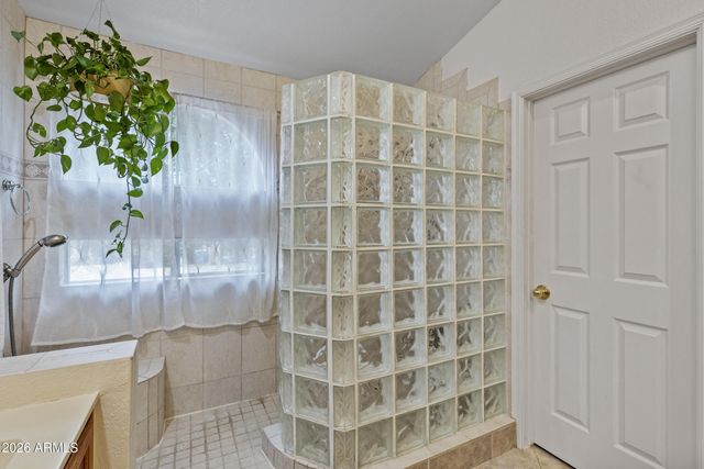 4340 E ALISO Canyon, Phoenix, AZ 85044