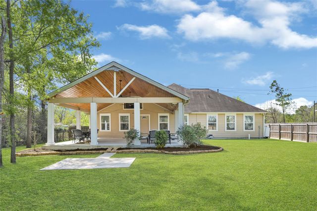 18597 Huckleberry Lane, Porter, TX 77365