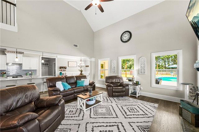1538 E Lake Road, Mcdonough, GA 30252