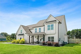 1538 E Lake Road, Mcdonough, GA 30252