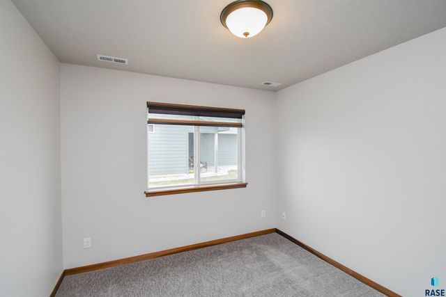 320 W Jameson St Street, Tea, SD 57064