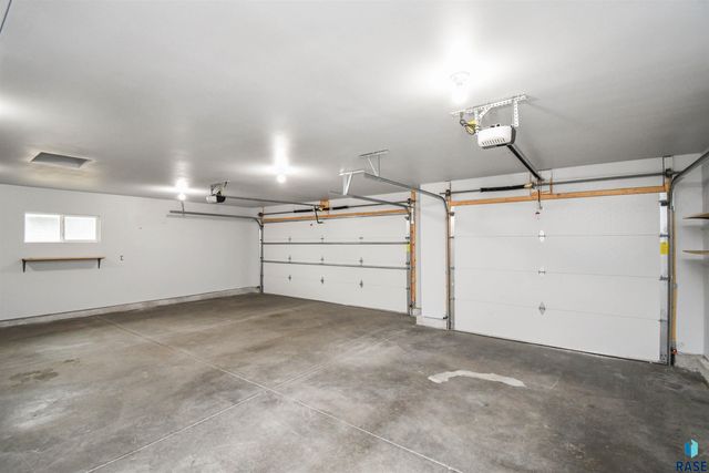 320 W Jameson St Street, Tea, SD 57064