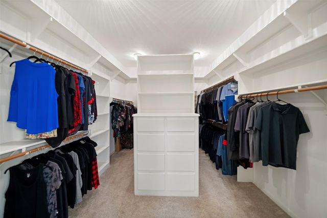 2400 Hollowbrook Lane, Conroe, TX 77384