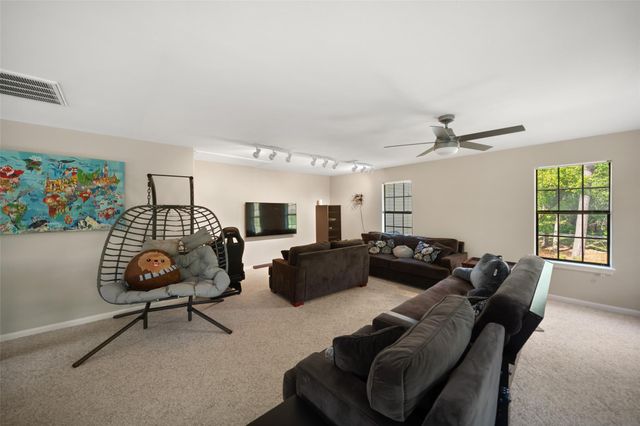 2400 Hollowbrook Lane, Conroe, TX 77384