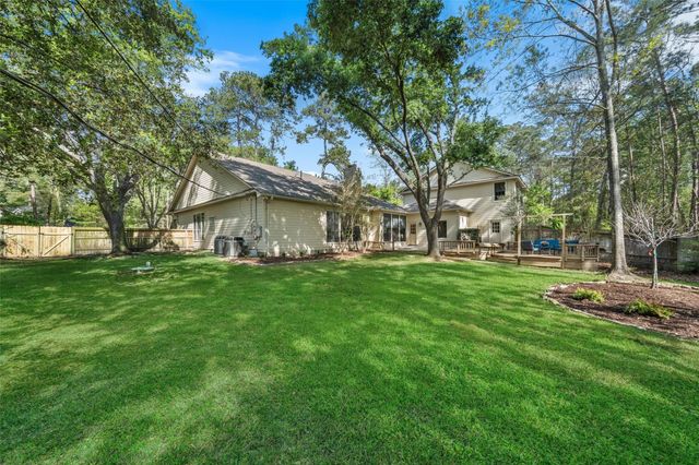 2400 Hollowbrook Lane, Conroe, TX 77384