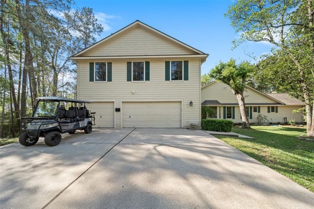 2400 Hollowbrook Lane, Conroe, TX 77384