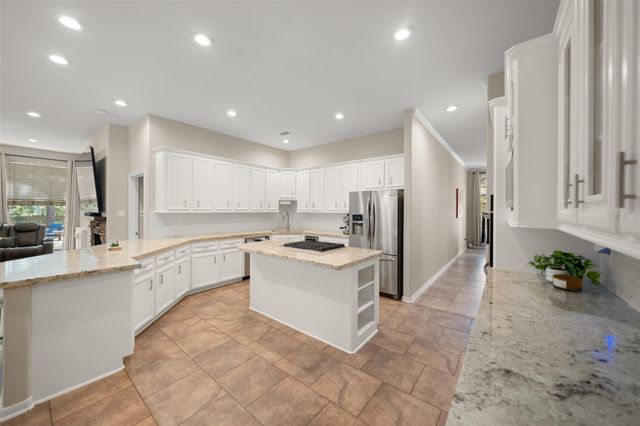 2400 Hollowbrook Lane, Conroe, TX 77384