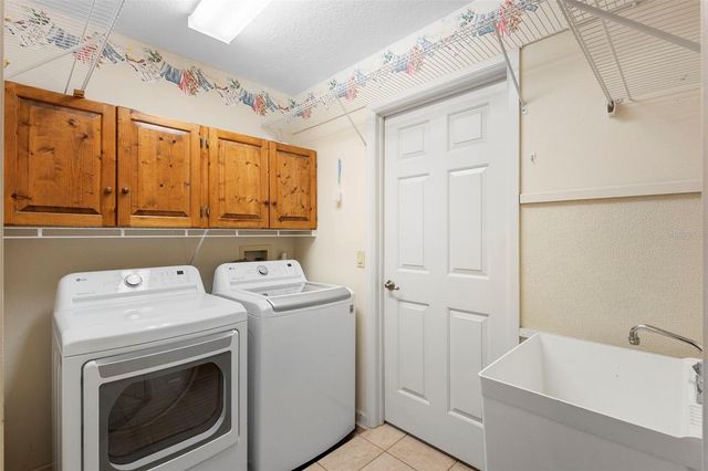 1012 PINE TREE DRIVE, Eustis, FL 32726