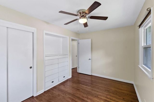 7306 Larsen Lane, Shawnee, KS 66203