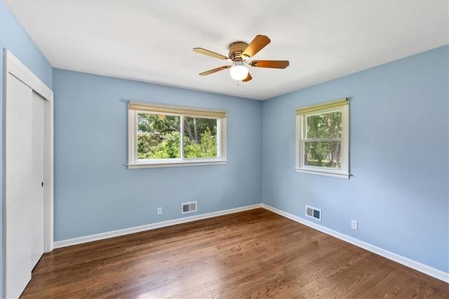 7306 Larsen Lane, Shawnee, KS 66203