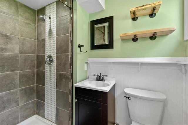 7306 Larsen Lane, Shawnee, KS 66203