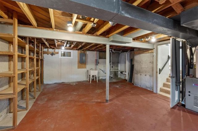7306 Larsen Lane, Shawnee, KS 66203
