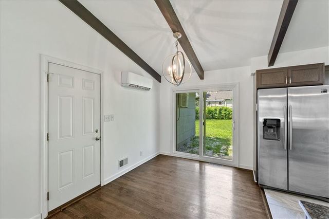 7306 Larsen Lane, Shawnee, KS 66203