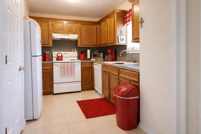 244 Deer Trail Lane, Onalaska, TX 77360