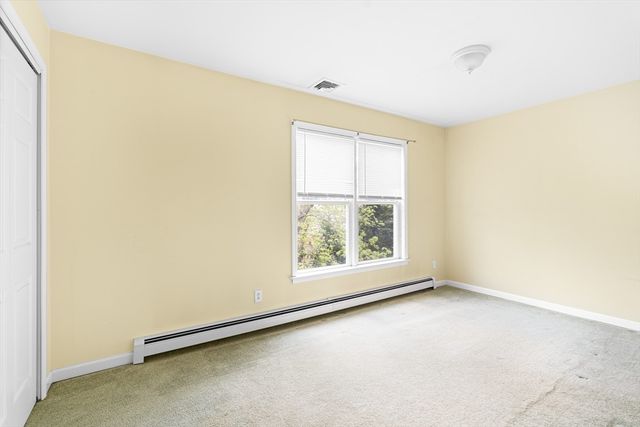 19 Pinehurst Ave, Saugus, MA 01906