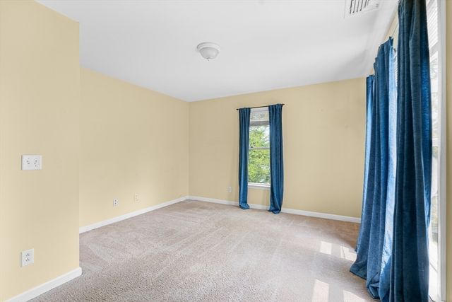 19 Pinehurst Ave, Saugus, MA 01906