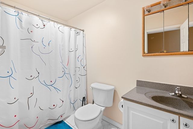 19 Pinehurst Ave, Saugus, MA 01906