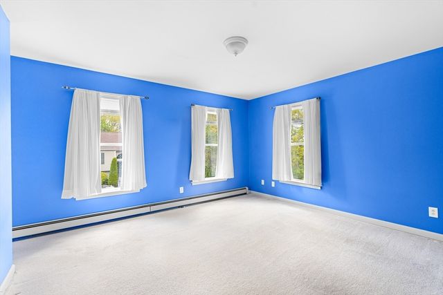 19 Pinehurst Ave, Saugus, MA 01906