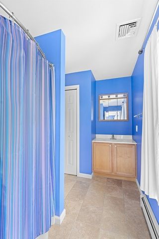 19 Pinehurst Ave, Saugus, MA 01906