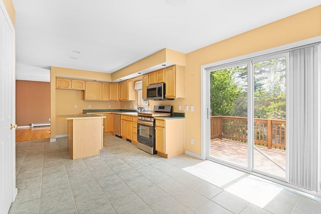 19 Pinehurst Ave, Saugus, MA 01906