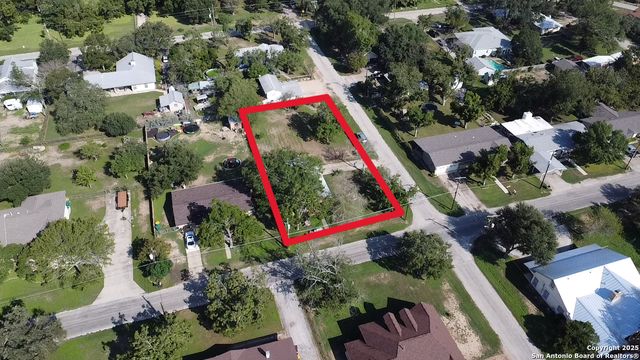601 Berlin Street, Castroville, TX 78009
