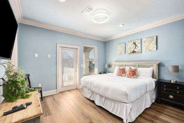 92 Woodward Street, Destin, FL 32541
